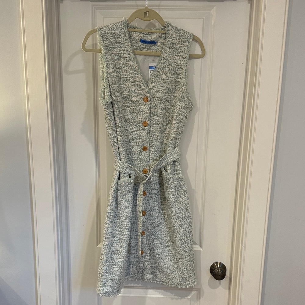 J. McLaughlin Sleeveless Button-Front Midi Dress in Light Gray